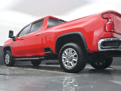 Used 2024 Chevrolet Silverado 2500 LTZ w/ LTZ Plus Package image 27