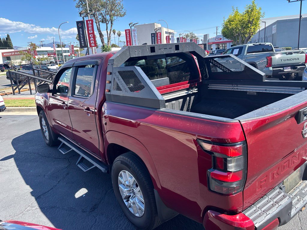 Used 2023 Nissan Frontier SV w/ SV Convenience Package RWD image 6