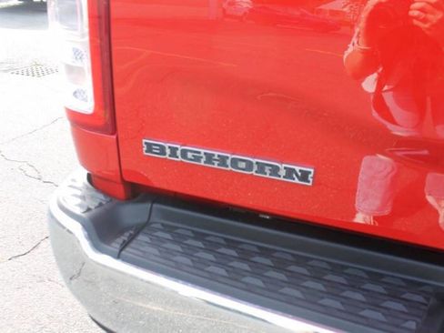 Used 2024 RAM 2500 Big Horn w/ Bed Utility Group image 9