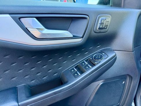 Used 2020 Ford Escape SEL AWD/4WD image 26