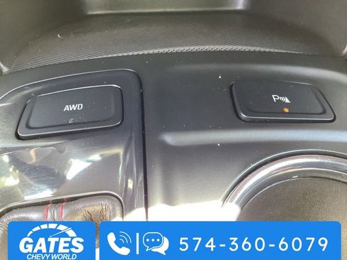 Used 2024 Chevrolet Equinox RS w/ RS Leather Package AWD/4WD image 34