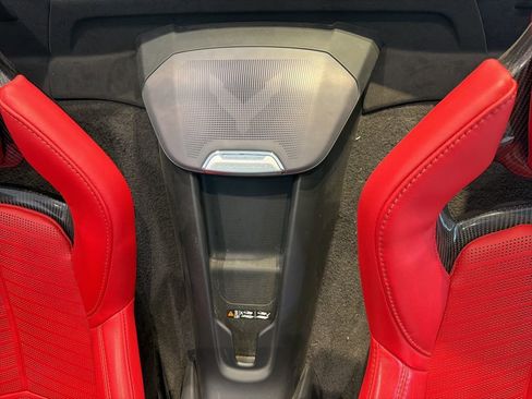 Used 2024 Chevrolet Corvette Stingray Premium Conv w/ Z51 Performance Package RWD image 26