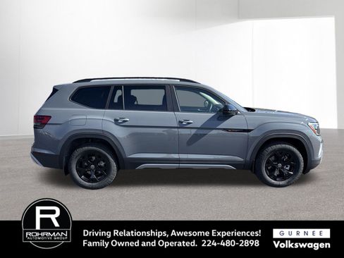 New 2026 Volkswagen Atlas Peak Edition AWD/4WD image 10