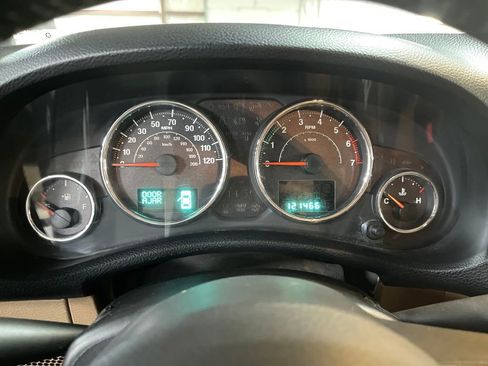 Used 2013 Jeep Wrangler Unlimited Sahara w/ Dual Top Group image 16