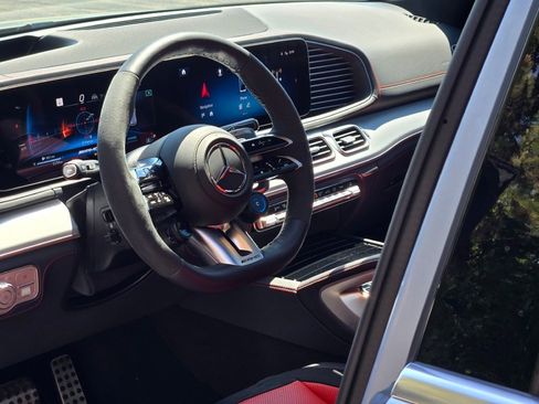 Used 2024 Mercedes-Benz GLE 63 AMG S image 4