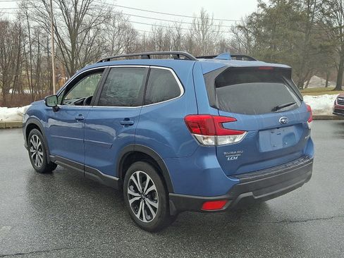Used 2022 Subaru Forester Limited w/ Popular Package #3 image 5