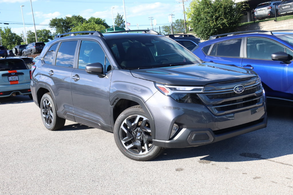 Used 2026 Subaru Forester Limited AWD/4WD image 2