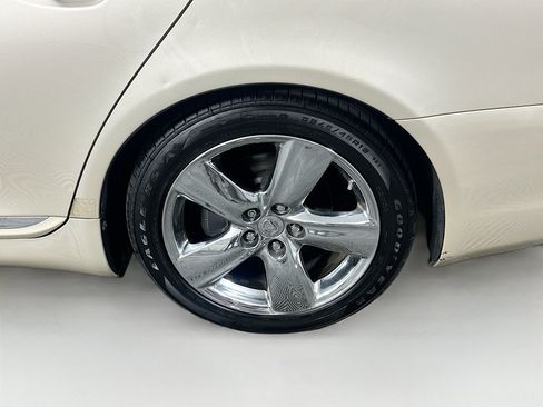Used 2010 Lexus LS 460 RWD image 11