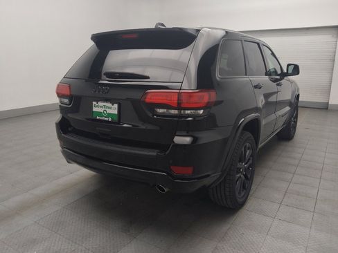 Used 2020 Jeep Grand Cherokee Altitude image 9