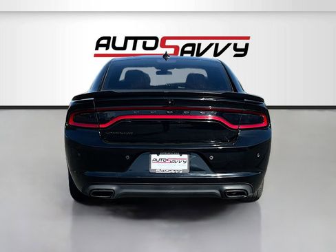 Used 2023 Dodge Charger SXT w/ Blacktop Package RWD image 6