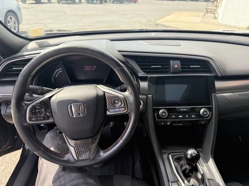 Used 2018 Honda Civic Si image 13