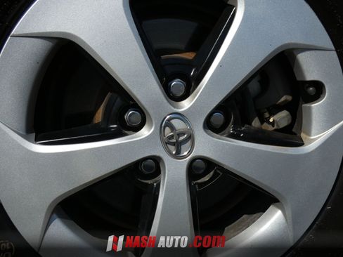 Used 2014 Toyota Prius Four w/ Solar Roof Package FWD image 20