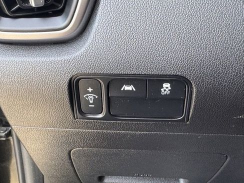 Certified 2021 Kia Sorento S image 26