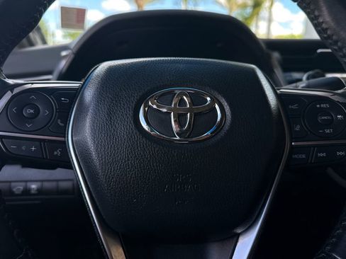 Used 2020 Toyota Camry XSE w/ Navigation Package FWD image 25