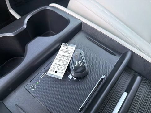 Used 2025 Honda Odyssey EX-L image 26
