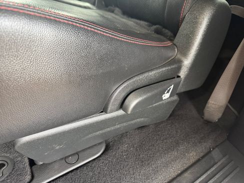 Used 2018 Dodge Grand Caravan GT FWD image 26