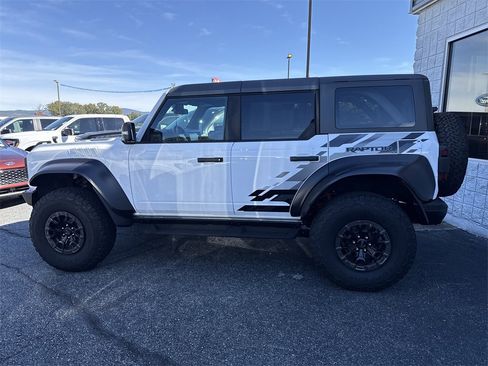 Used 2023 Ford Bronco Raptor image 4