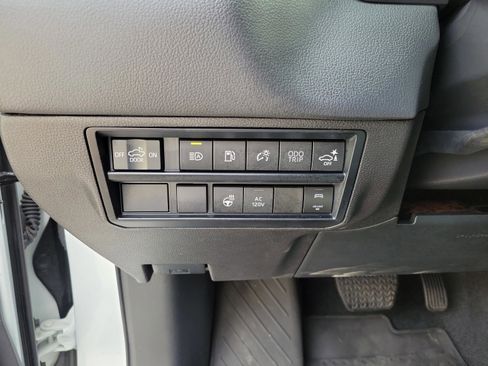 Used 2024 Toyota Tundra Limited image 21