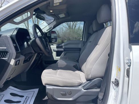 Used 2022 Ford F250 XLT AWD/4WD image 13
