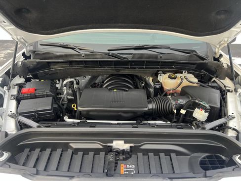 Used 2023 GMC Sierra 1500 SLT w/ SLT Premium Package image 12