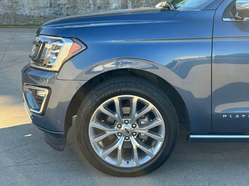 Used 2019 Ford Expedition Platinum AWD/4WD image 38
