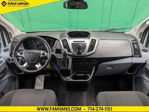 Used 2019 Ford Transit 150 XLT RWD image 5