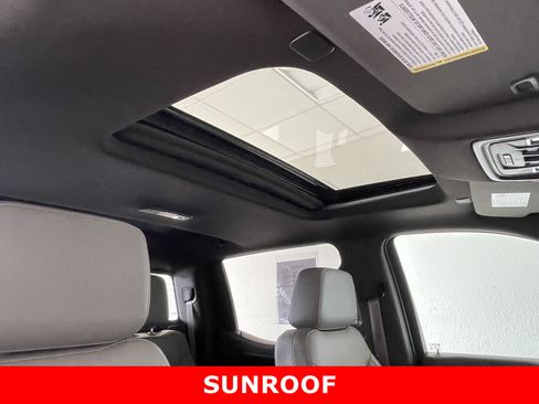 Certified 2021 GMC Sierra 1500 SLT w/ SLT Convenience Package AWD/4WD image 27