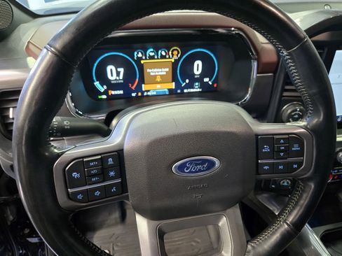 Used 2021 Ford F150 Lariat w/ Equipment Group 502A High AWD/4WD image 17