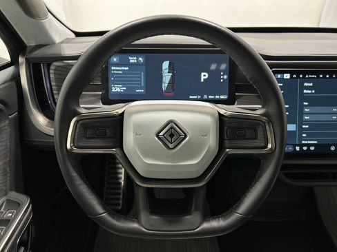 Used 2024 Rivian R1S Adventure Quad AWD/4WD image 28