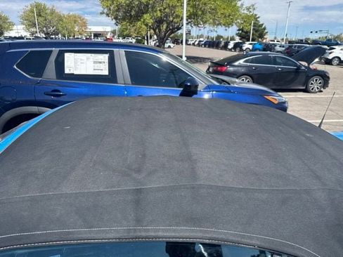 Used 2010 Ford Mustang GT RWD image 25