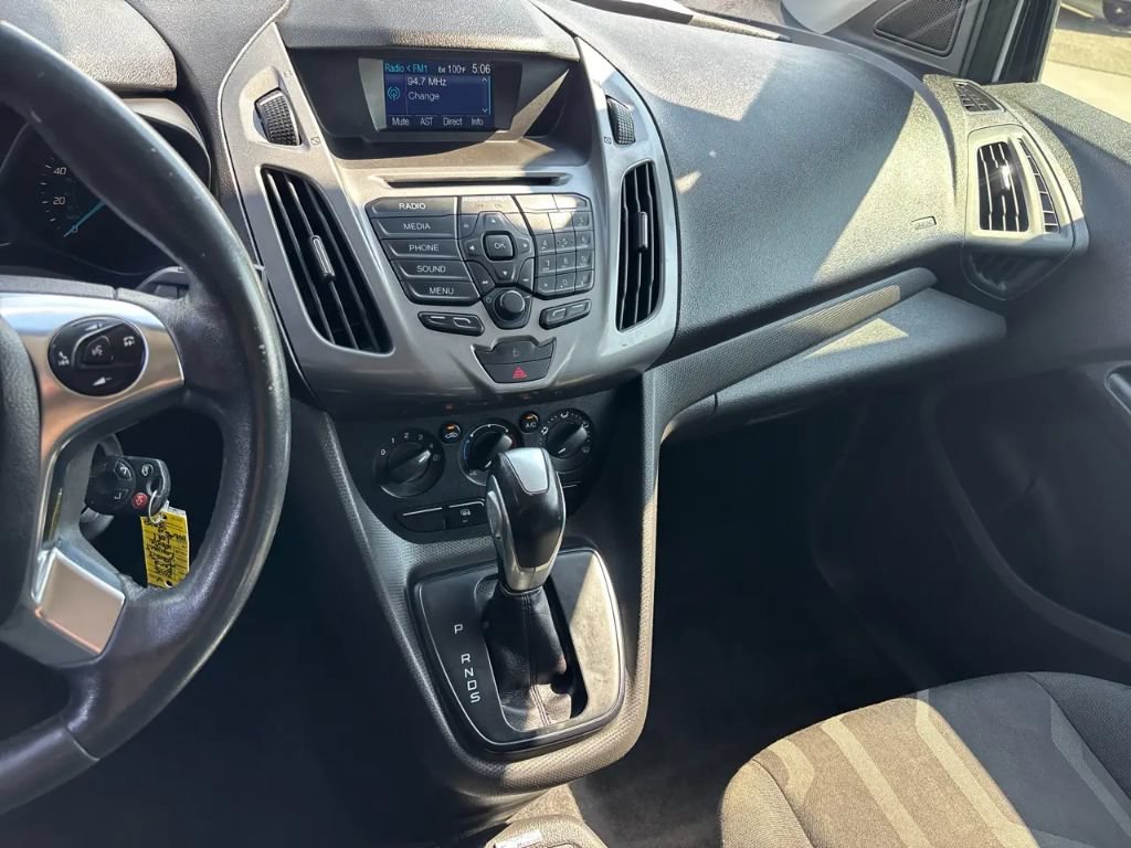 Used 2015 Ford Transit Connect XLT FWD image 17