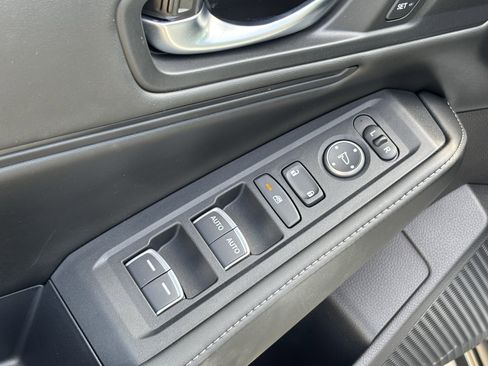 Used 2024 Honda Accord Sport image 15