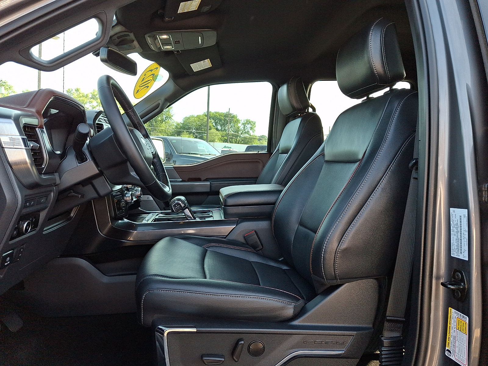 Certified 2023 Ford F150 Lariat w/ Max Trailer Tow Package AWD/4WD image 14