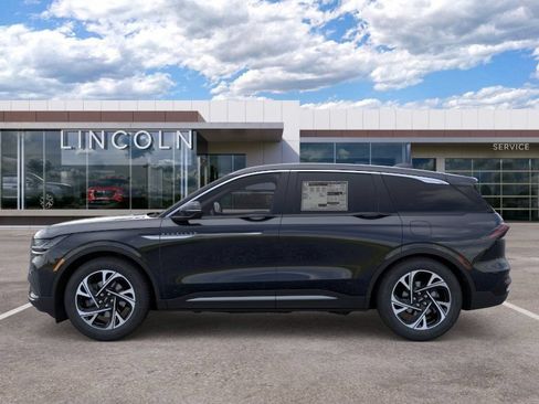 New 2026 Lincoln Nautilus Premier w/ Equipment Group 102A AWD/4WD image 3