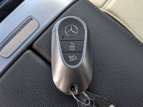 Certified 2024 Mercedes-Benz GLC 300 4MATIC image 13