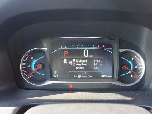 Used 2020 Honda Pilot Touring image 5