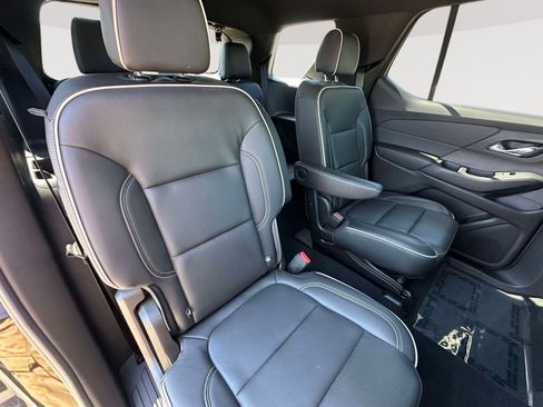 Used 2023 Chevrolet Traverse Premier w/ Redline Edition AWD/4WD image 30