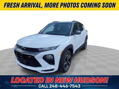 Used 2021 Chevrolet TrailBlazer RS w/ Sun and Liftgate Package AWD/4WD image 6