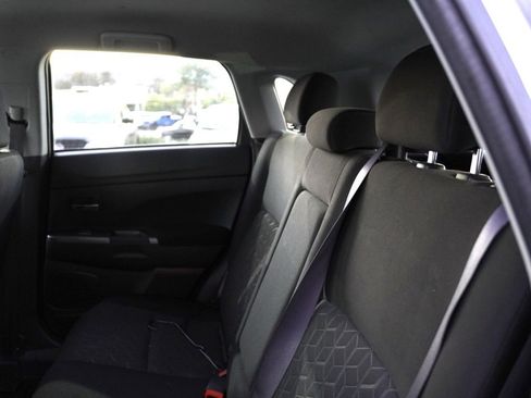 Used 2020 Mitsubishi Outlander Sport SE image 15