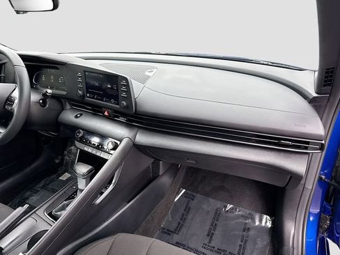 Certified 2026 Hyundai Elantra Sport image 27