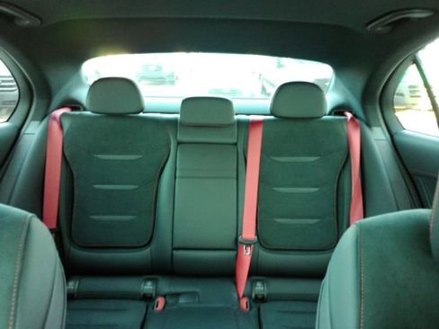 Used 2023 Mercedes-Benz C 43 AMG 4MATIC Sedan image 35