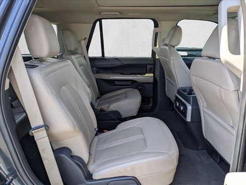 Used 2023 Ford Expedition Limited AWD/4WD image 22