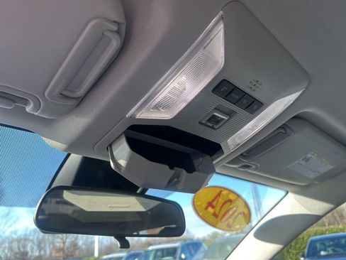 Used 2024 Toyota RAV4 XLE image 30