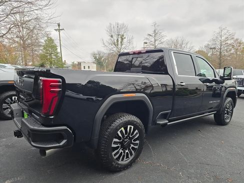 New 2026 GMC Sierra 2500 Denali Ultimate image 3