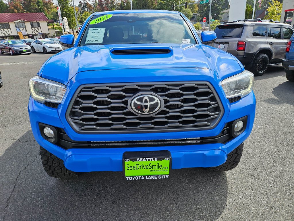 Used 2021 Toyota Tacoma 4x4 Double Cab image 8