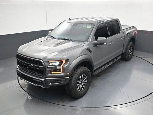 Used 2020 Ford F150 Raptor w/ Equipment Group 802A Luxury image 28
