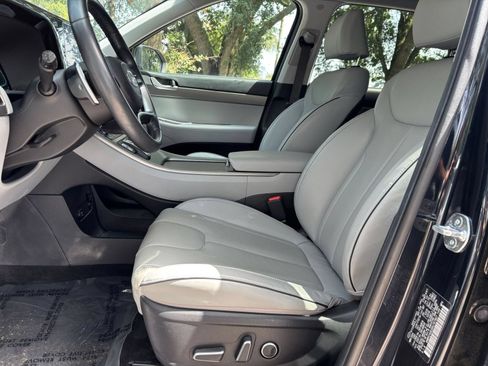 Used 2024 Hyundai Palisade SEL FWD image 30