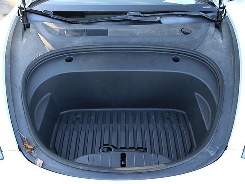 Used 2021 Tesla Model 3 Standard Range Plus RWD image 24