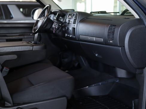 Used 2012 Chevrolet Silverado 2500 LT w/ Interior Plus Package image 29