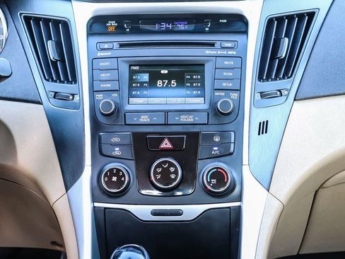 Used 2014 Hyundai Sonata GLS w/ Popular Equipment Group 2 image 14